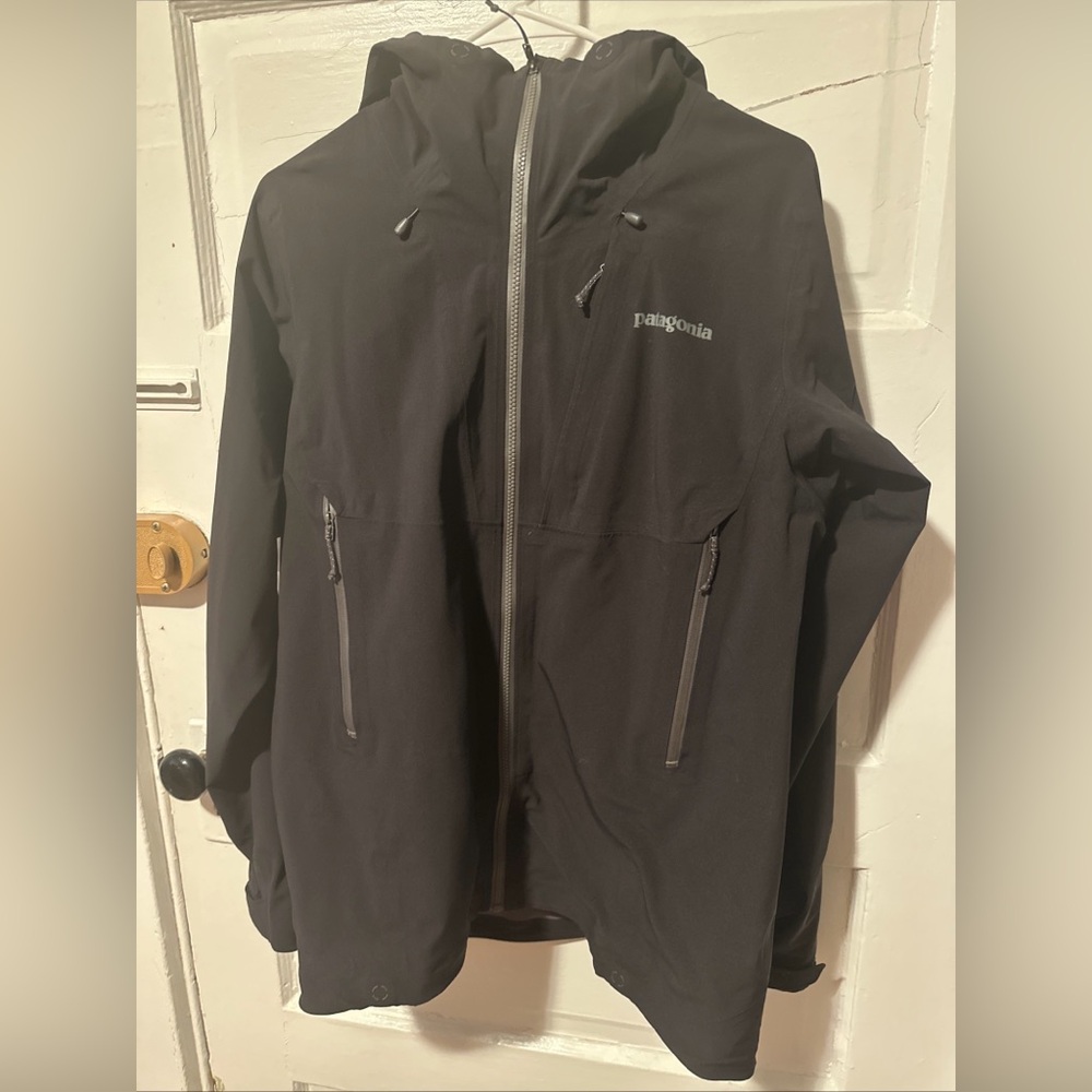 Patagonia Galvanized Jacket Women’s M Black Jacket ski rain softshell hardshell